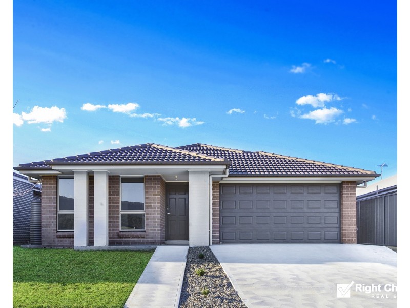 32 Bartlett Crescent, Calderwood NSW 2527