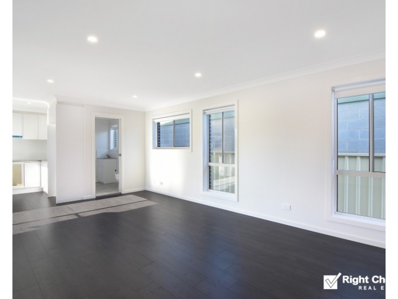4/33 Station Road, Albion Park Rail NSW 2527