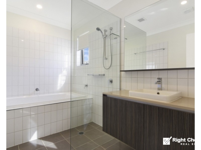 52 Cove Boulevard, Shell Cove NSW 2529