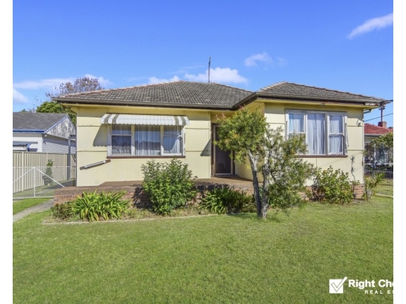 115 Pur Pur Avenue, Lake Illawarra NSW 2528