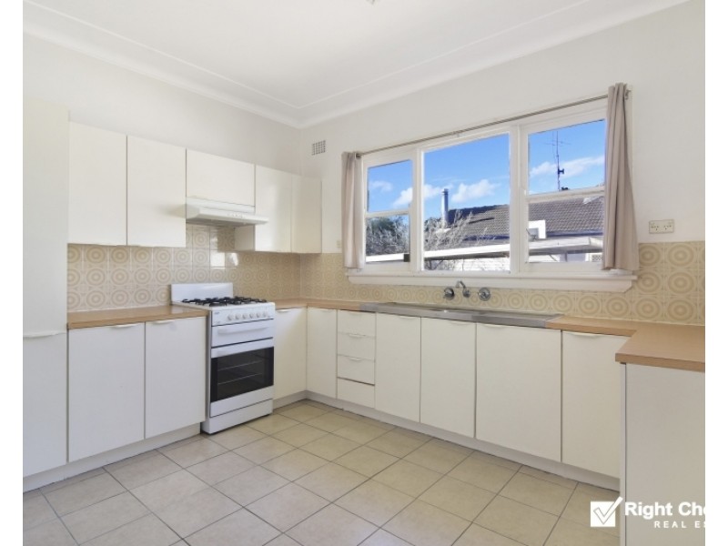 115 Pur Pur Avenue, Lake Illawarra NSW 2528