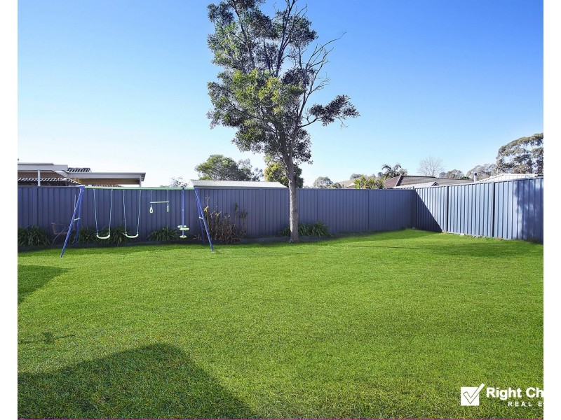 4 Forest Oak Place, Albion Park Rail NSW 2527