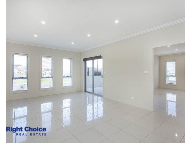 2 St Ives Road, Flinders NSW 2529