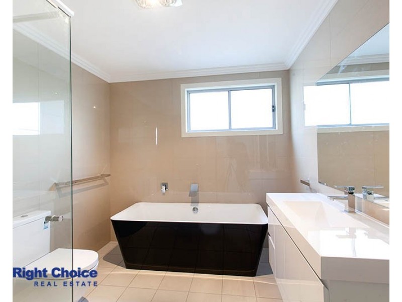 2 St Ives Road, Flinders NSW 2529