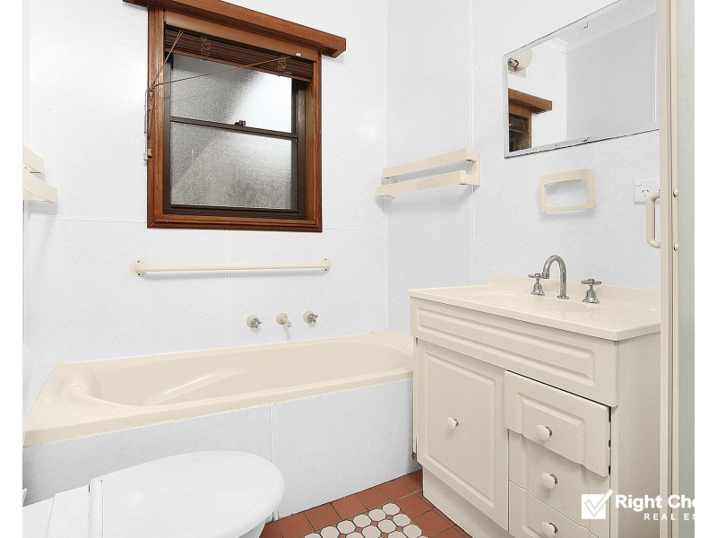 28 Barnes Street, Warilla NSW 2528