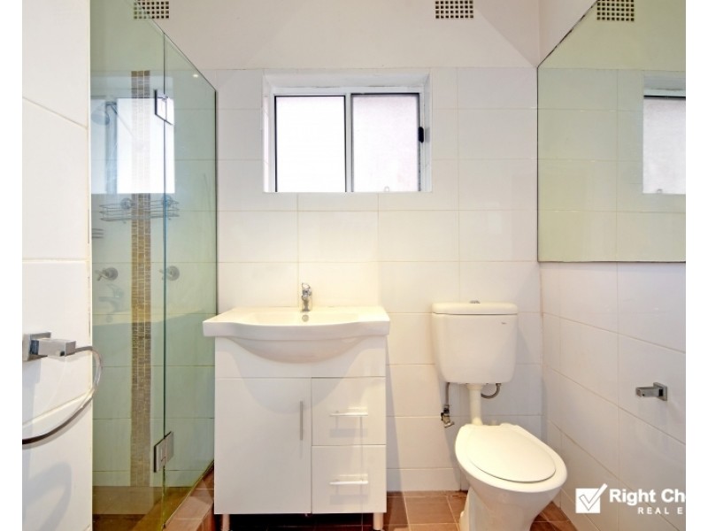 10/13 George Street, Wollongong NSW 2500