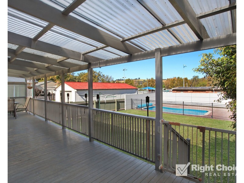 87 Fisher Street, Oak Flats NSW 2529