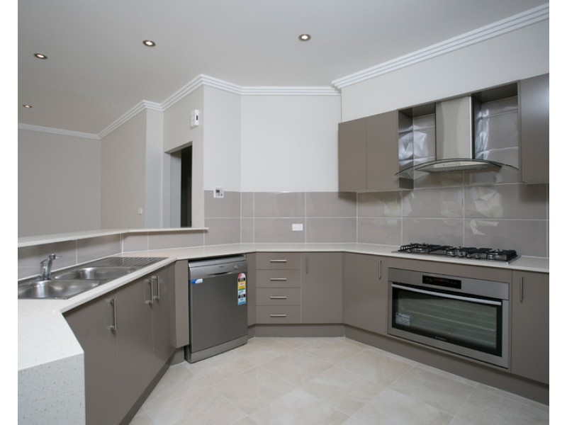 8 Killalea Drive, Shell Cove NSW 2529