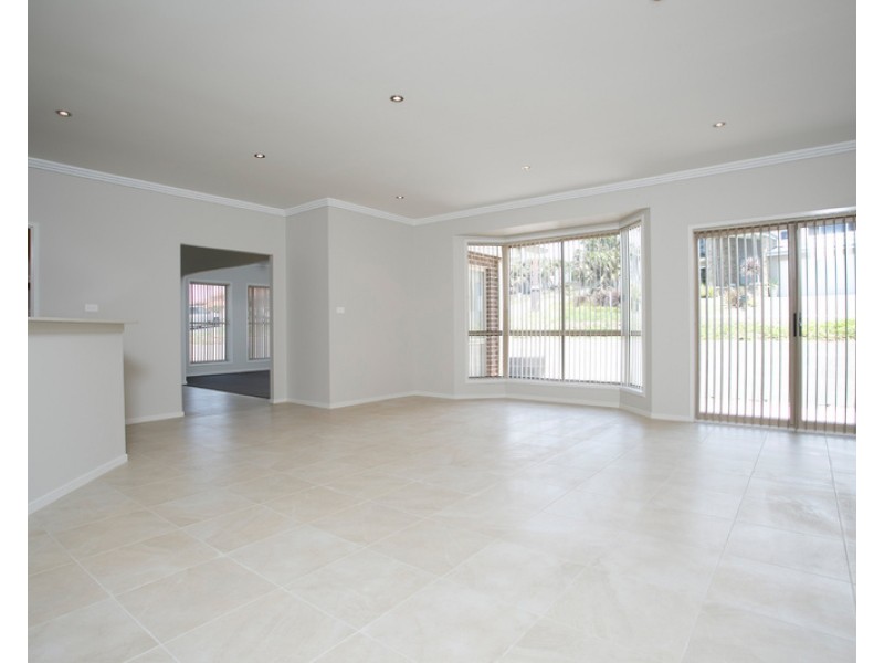 8 Killalea Drive, Shell Cove NSW 2529