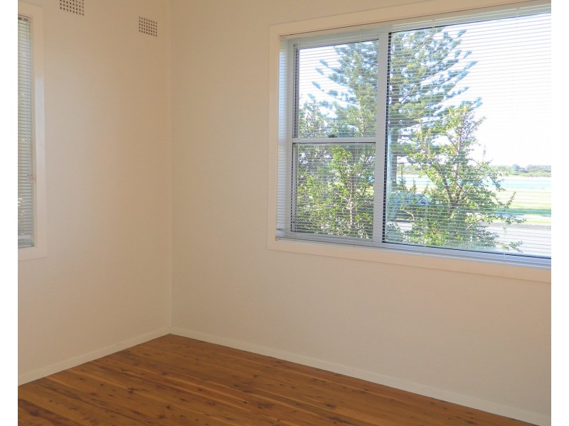 1/39 Reddall Parade, Lake Illawarra NSW 2528