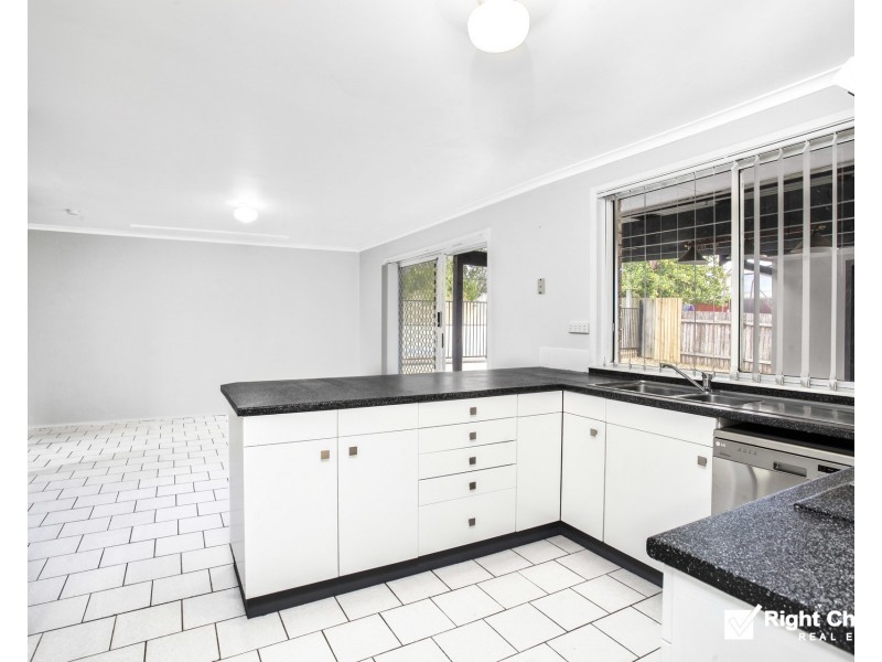 18 Hickory Street, Albion Park Rail NSW 2527