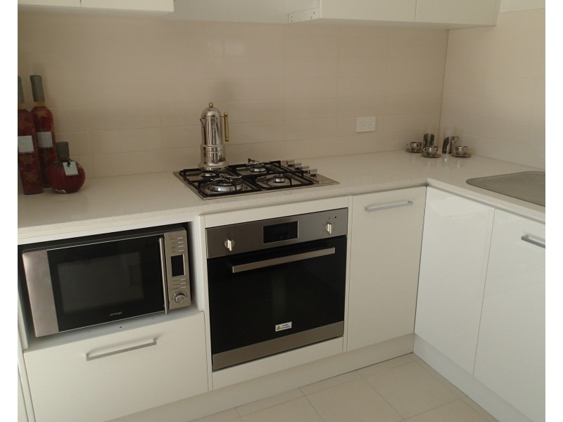 18/12 Propane Street, Albion Park NSW 2527