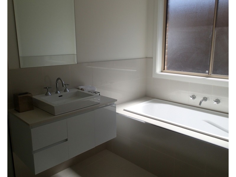 18/12 Propane Street, Albion Park NSW 2527