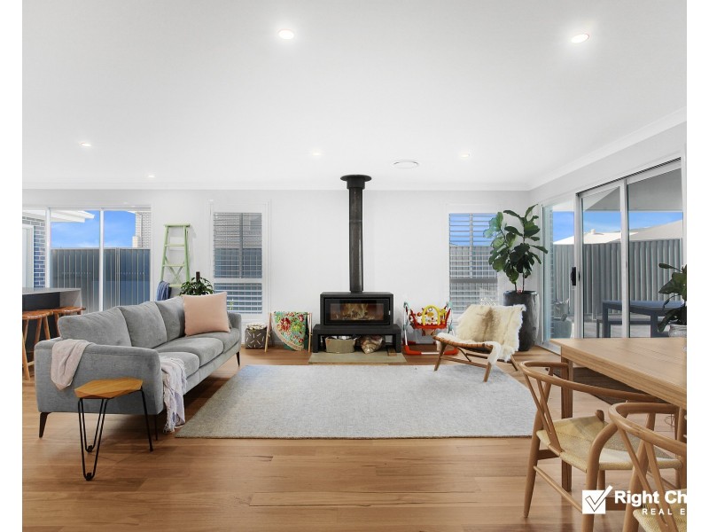 51 Honeybee Crescent, Calderwood NSW 2527