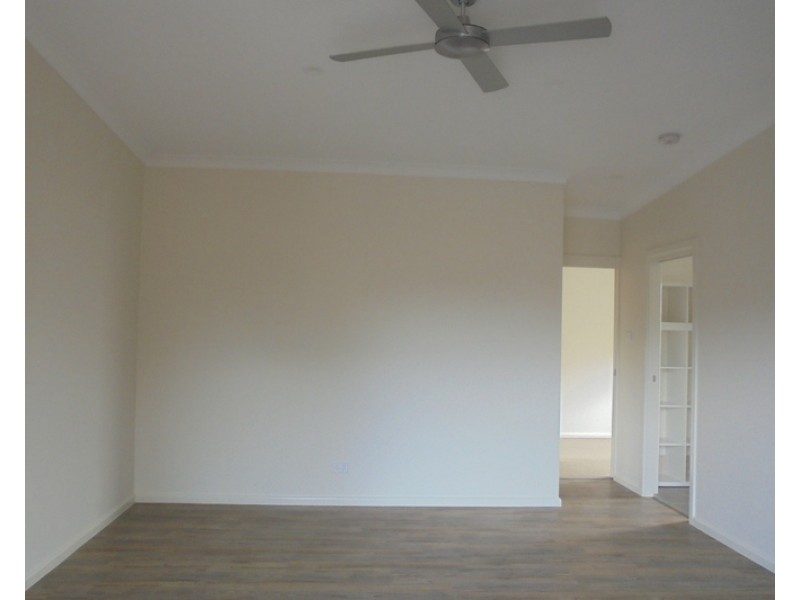 93A Barton Street, Oak Flats NSW 2529