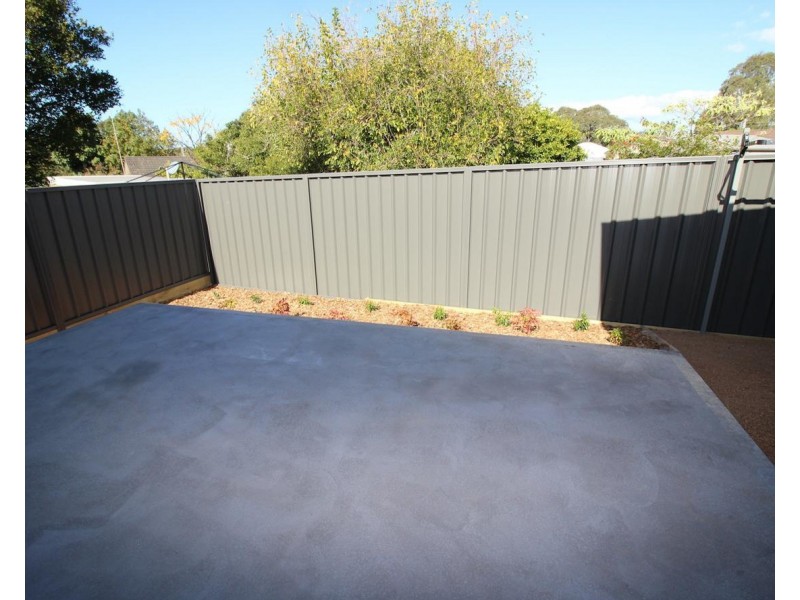 131a Barton Street, Oak Flats NSW 2529