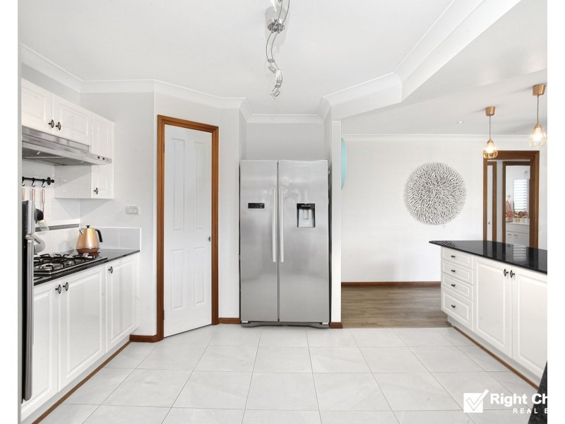 30 Chinchilla Way, Albion Park NSW 2527