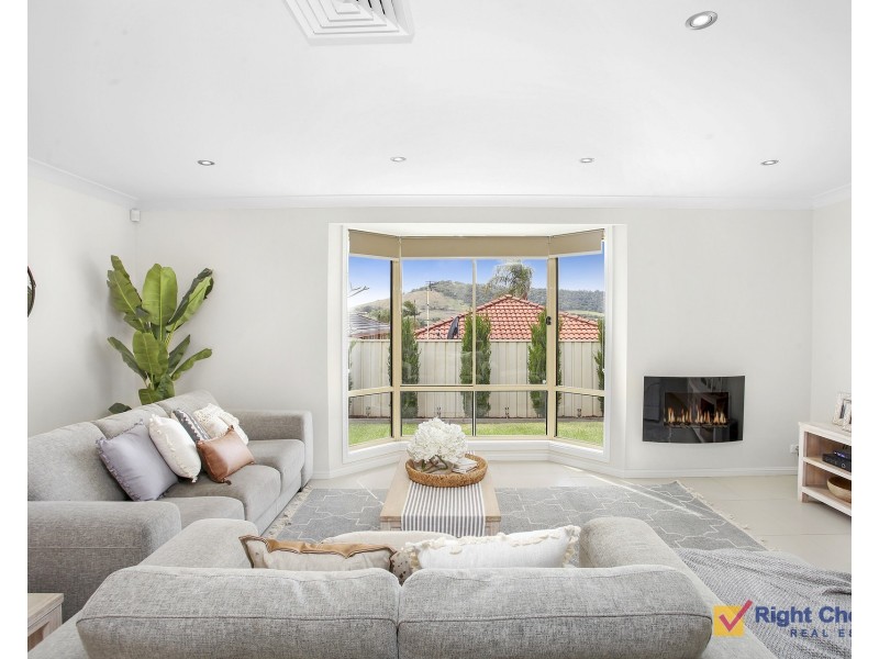 10 Downes Drive, Albion Park NSW 2527