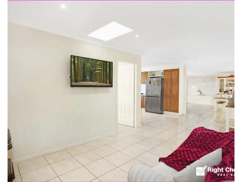 14 Molongo Street, Albion Park NSW 2527