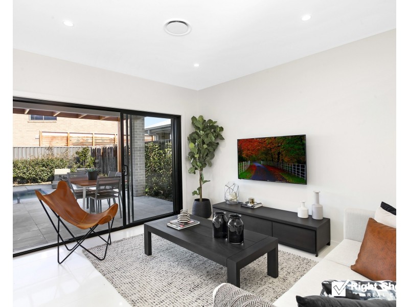 75  Brushgrove Circuit, Calderwood NSW 2527