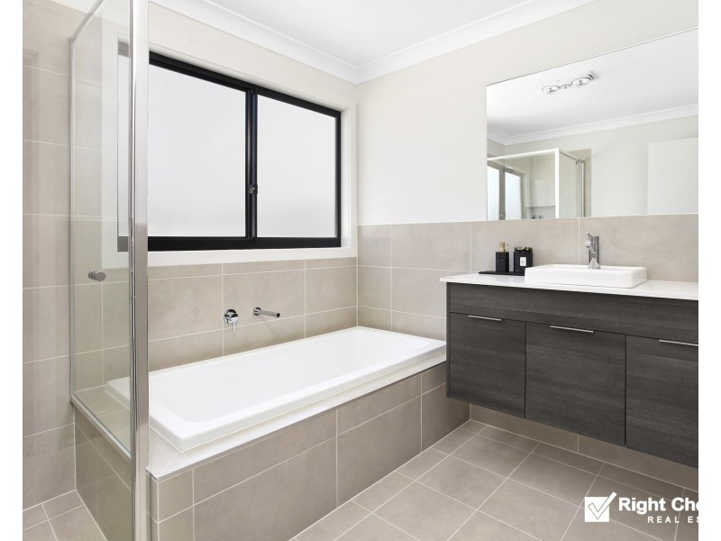 75  Brushgrove Circuit, Calderwood NSW 2527