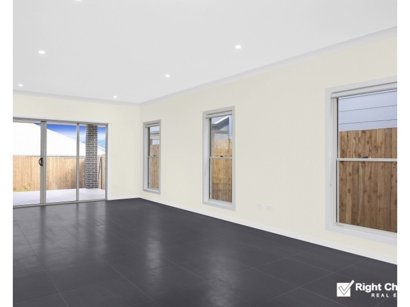 1/10 Nimmitabel Street, Tullimbar NSW 2527