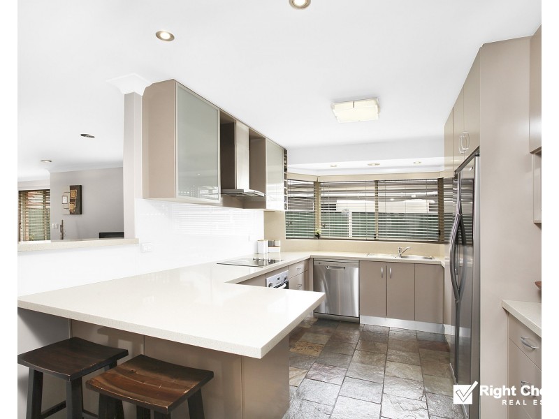 55 Barton Street, Oak Flats NSW 2529