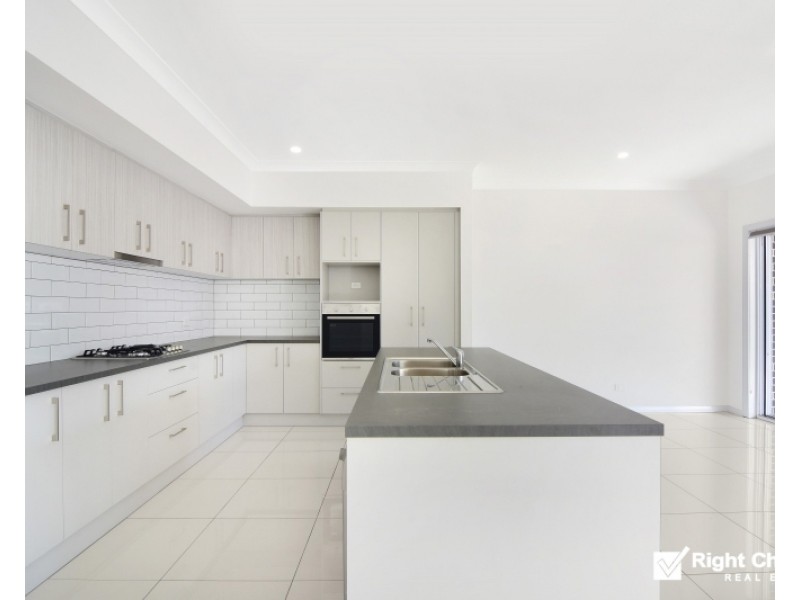 10 Nattai Crescent, Albion Park NSW 2527