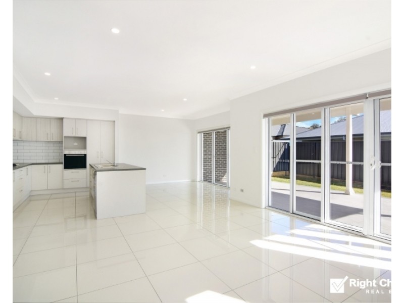 10 Nattai Crescent, Albion Park NSW 2527