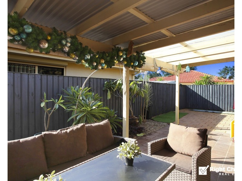 27 Glenwood Grove, Horsley NSW 2530