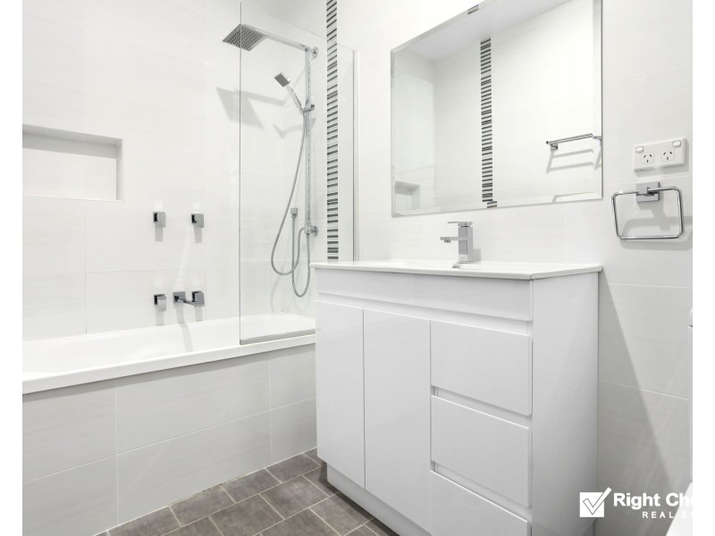 21 Simpson Parade, Albion Park NSW 2527