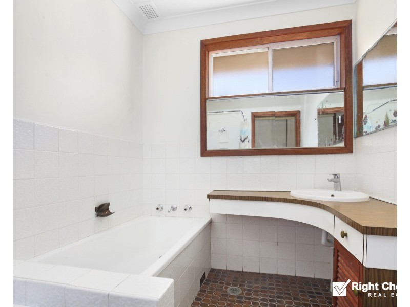 25 Osborne Parade, Warilla NSW 2528