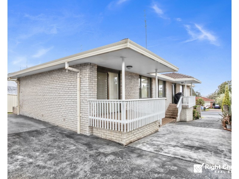 24 Coachwood Drive, Unanderra NSW 2526