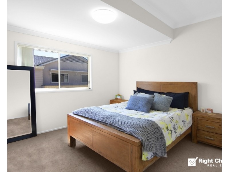 11/76 Essex Street, Berkeley NSW 2506