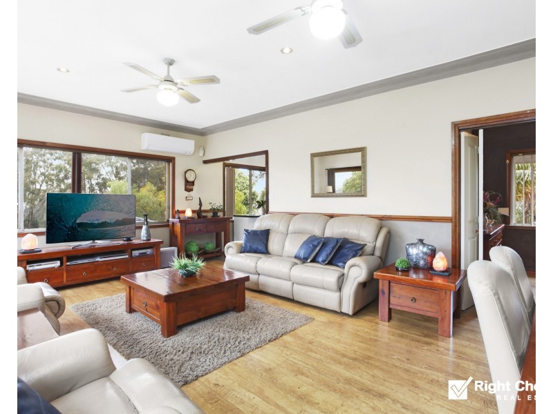 35 Bristol Parade, Farmborough Heights NSW 2526