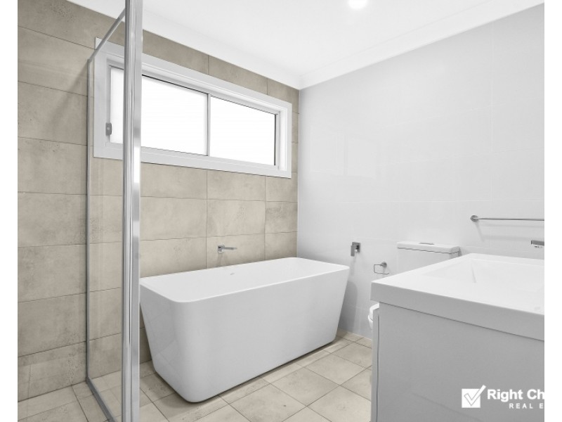 5/305 Princes Highway, Albion Park Rail NSW 2527