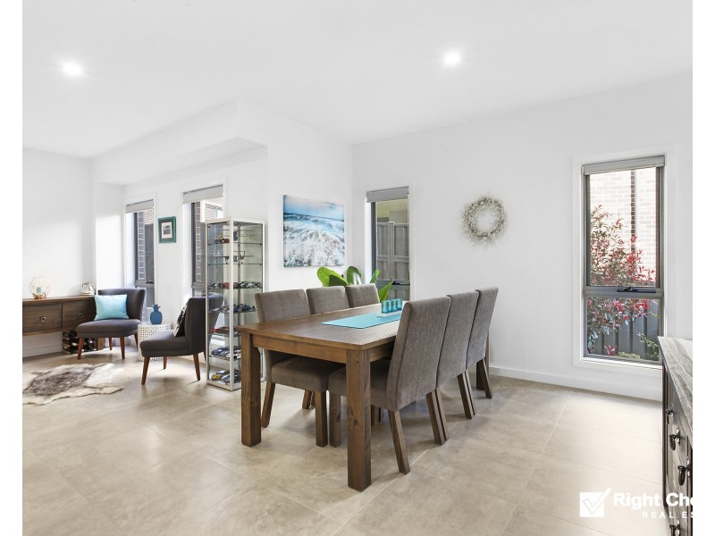 65 Rosemont Circuit, Flinders NSW 2529