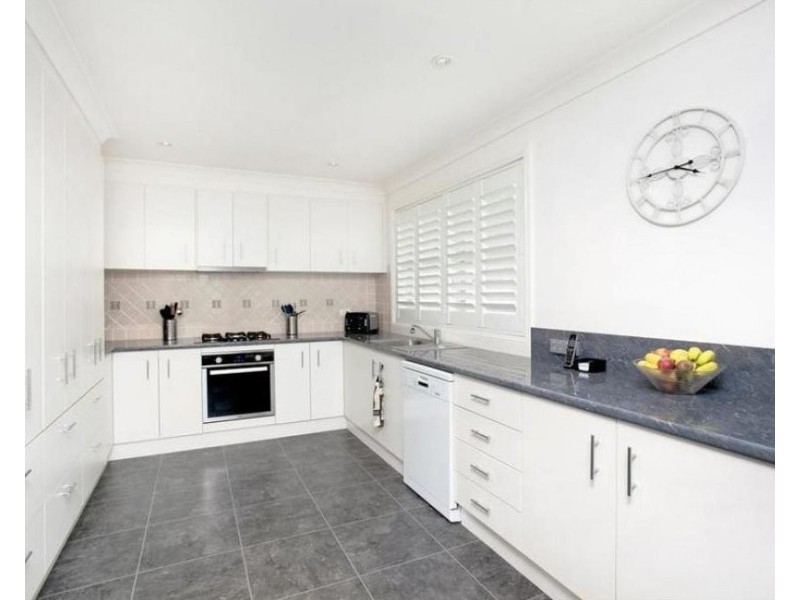 9 Headland Parade, Barrack Point NSW 2528