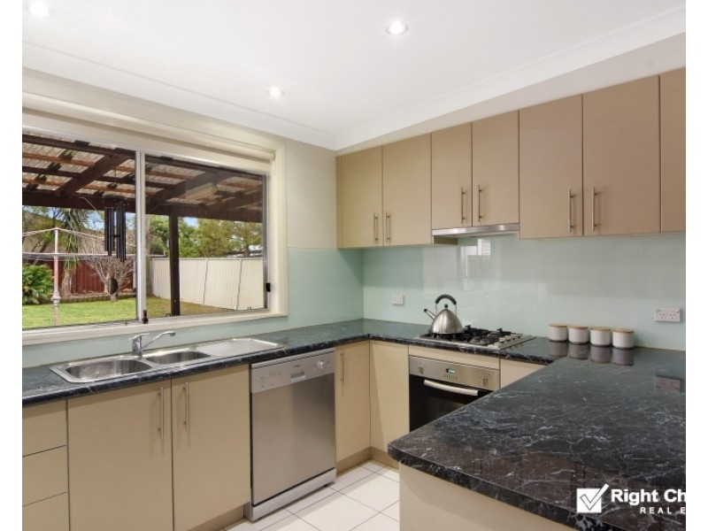 44 Kingston Street, Oak Flats NSW 2529