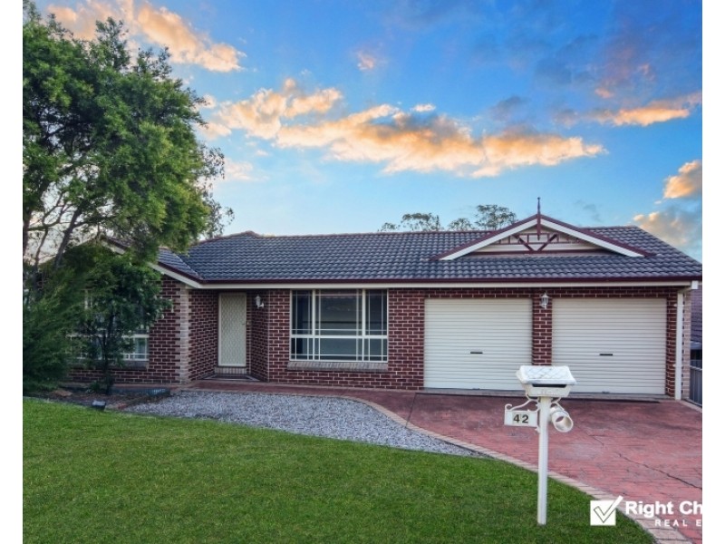 42 Scarborough Circuit, Albion Park NSW 2527