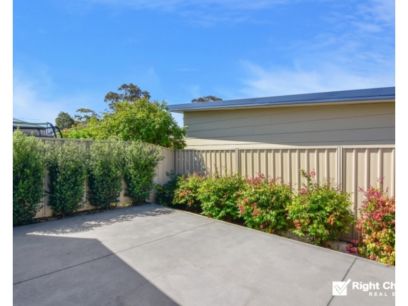 1/3 Banksia Avenue, Albion Park Rail NSW 2527