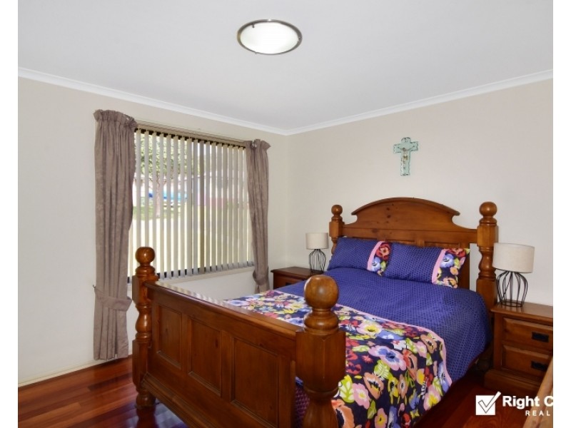 16 Woodlands Drive, Barrack Heights NSW 2528