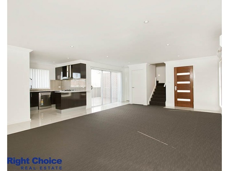 2/29 Addison Avenue, Lake Illawarra NSW 2528