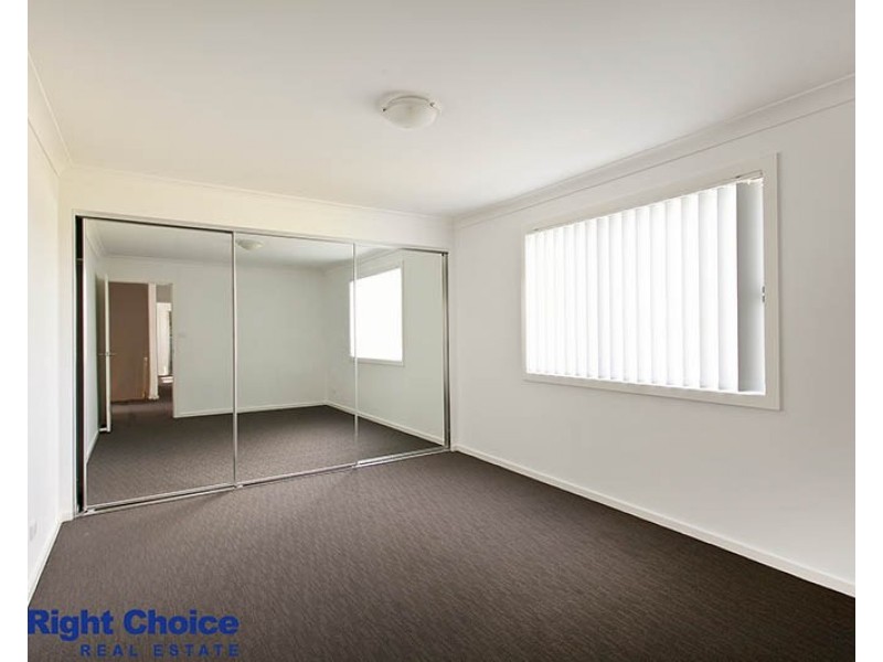 2/29 Addison Avenue, Lake Illawarra NSW 2528