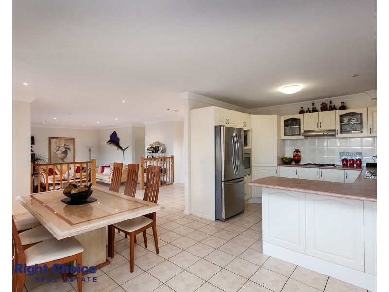 4 Banks Drive, Shell Cove NSW 2529