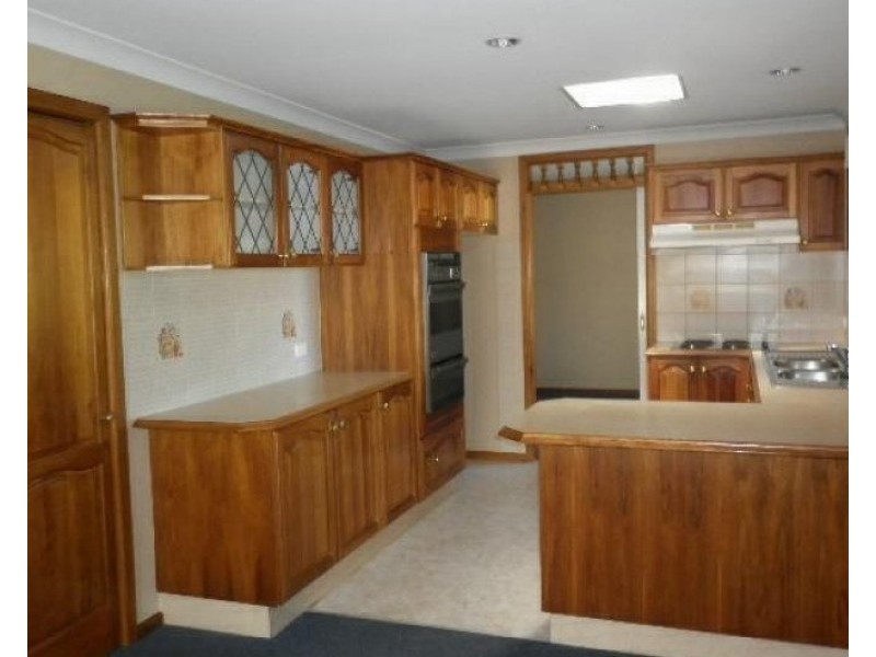 53 Coolawin Crescent, Shellharbour NSW 2529