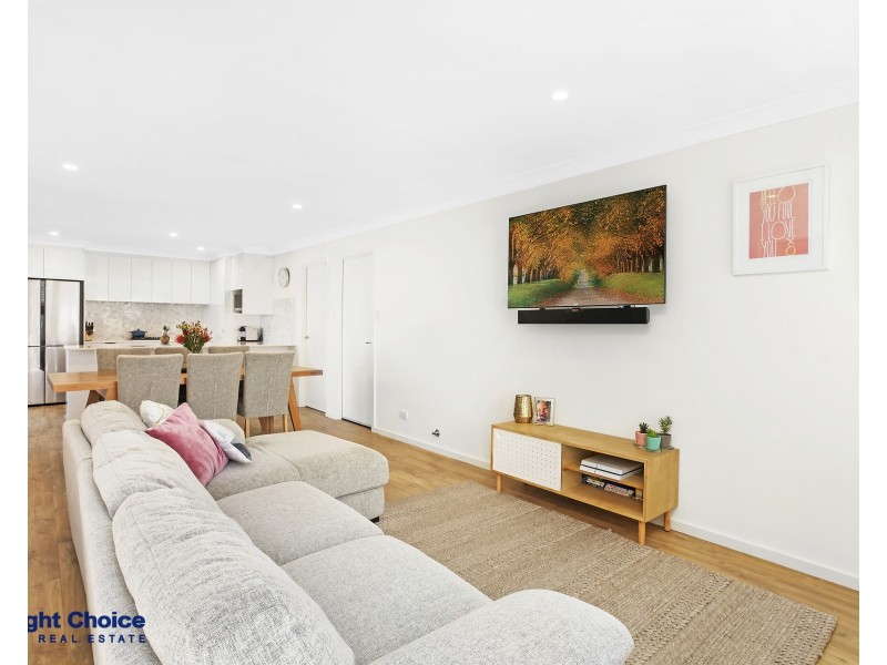 1/21 Tabourie Close, Flinders NSW 2529