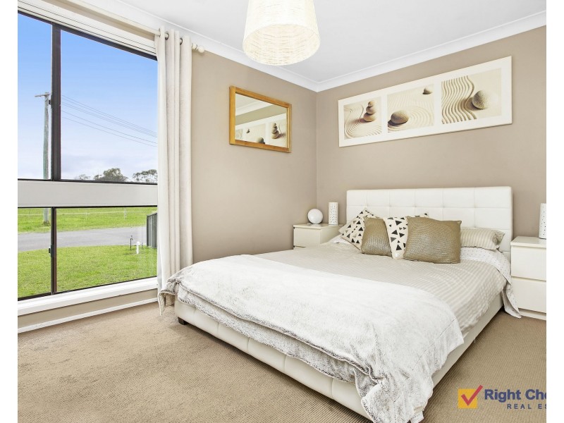 11 Hamilton Road, Albion Park NSW 2527