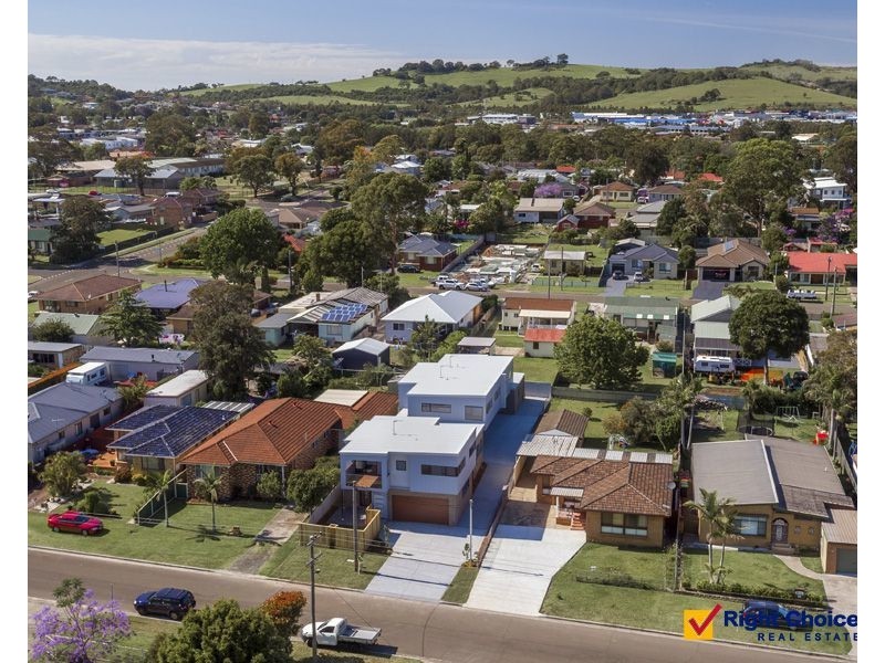 2/79 Barton Street, Oak Flats NSW 2529