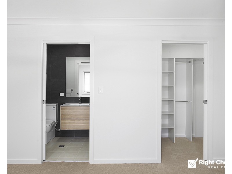 2/32 Dillon Road, Flinders NSW 2529